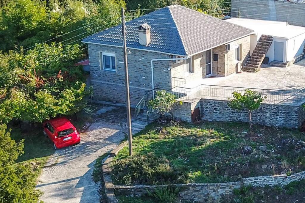 Breathtaking Lake View Cottage With A Fireplace Next To Ioannina City! Zewnętrze zdjęcie
